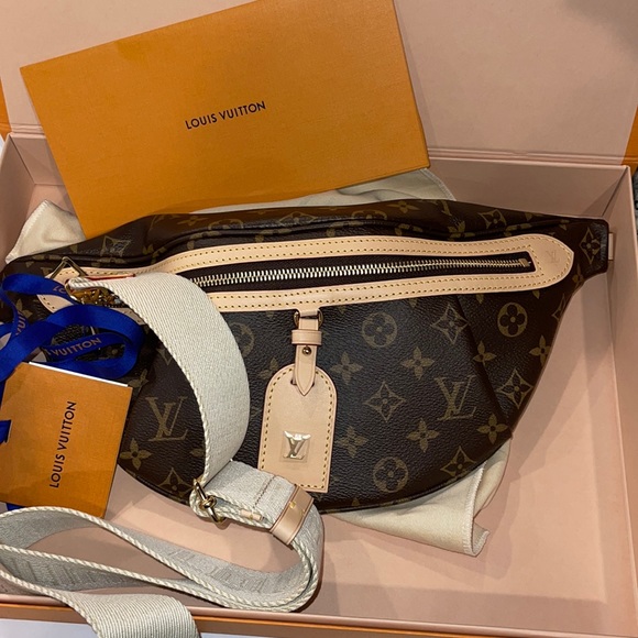Louis Vuitton high rise bum bag - Picture 1 of 9